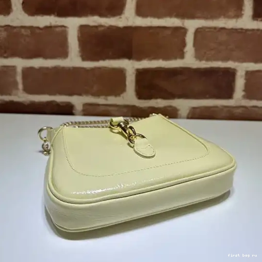 First bag ru SHOULDER GUCCI JACKIE BAG-19.5*18*3.5CM 0626